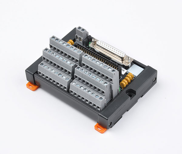 ͨ�þo���͔���ݔ����Ӱ� Q-16DI