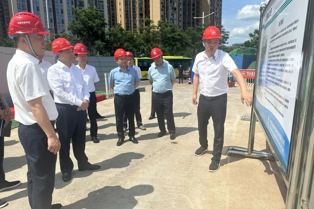 萍鄉(xiāng)市市委副書記、市長熊運浪到萍鄉(xiāng)市主城區(qū)排水系統(tǒng)提質(zhì)增效系統(tǒng)化治理工程（一期）項目檢查指導(dǎo)工作