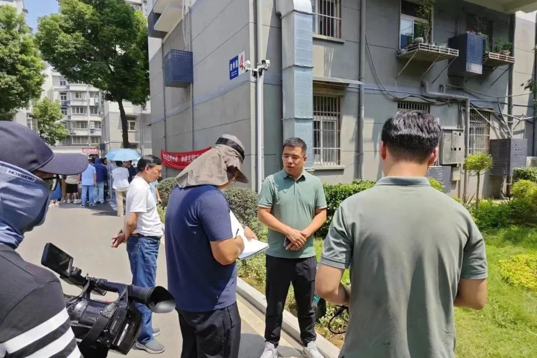 安徽省委宣傳部“新時(shí)代新征程新偉業(yè)”集中采訪活動(dòng)到馬鞍山向山項(xiàng)目建樺園項(xiàng)目采訪