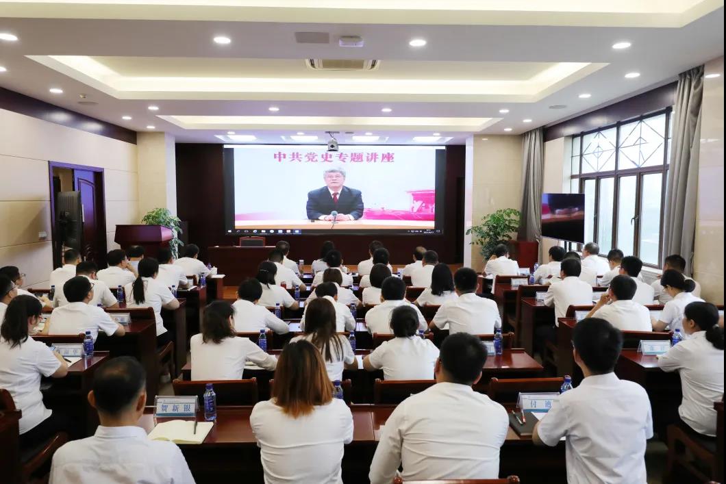 中國鐵工投資黨史學堂活動在中鐵市政環境公司一樓會議室舉辦