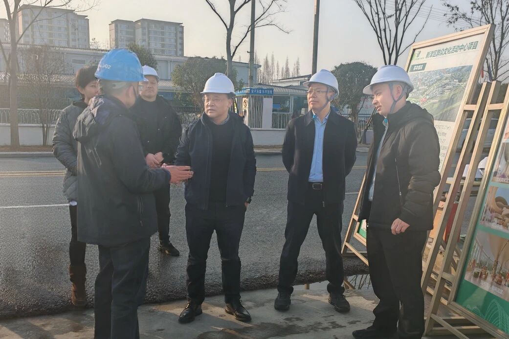 成都市總工會黨組書記、常務副主席杜文到新津區群眾文化活動中心項目檢查指導工作